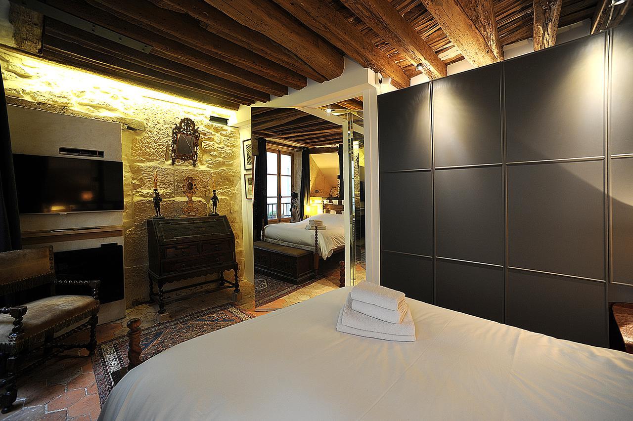 Beautiful Apartment In Historical Marais Paris Exterior foto